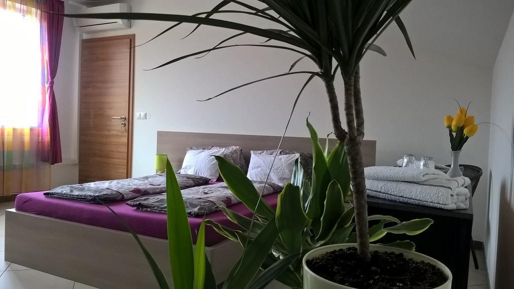 Kazinczy Apartment Kecskemét Quarto foto